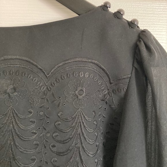 Elite Black Blouse - Picture 2 of 3